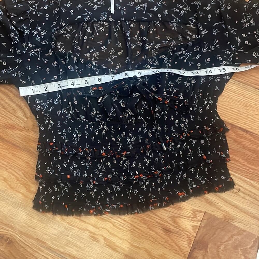 Free People Ruched floral Smocked Long Sleeve Crop Top - Small - Picture 6 of 7